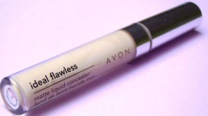 avon-ideal-flawless-matte-liquid-concealer-review.jpg